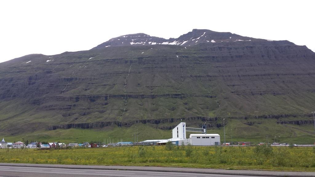 Seydisfjoerdur Guesthouse Seythisfjorthur Exterior photo